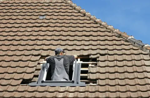 Pose de velux à Lugon-et-l'Ile-du-Carnay